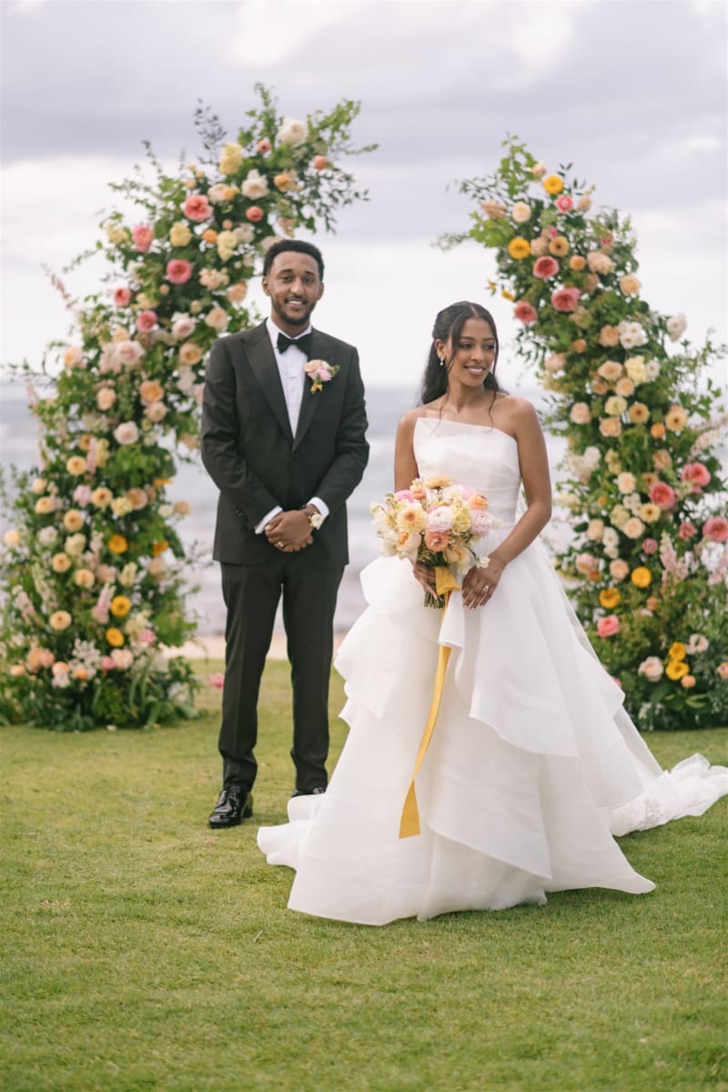 Hawaii wedding photography by Palms & Lace Photo