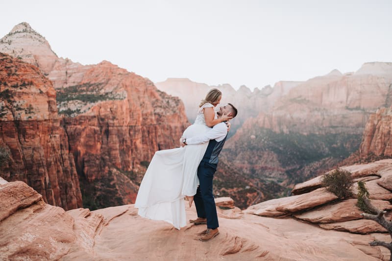 Utah wedding photography by Palms & Lace Photo