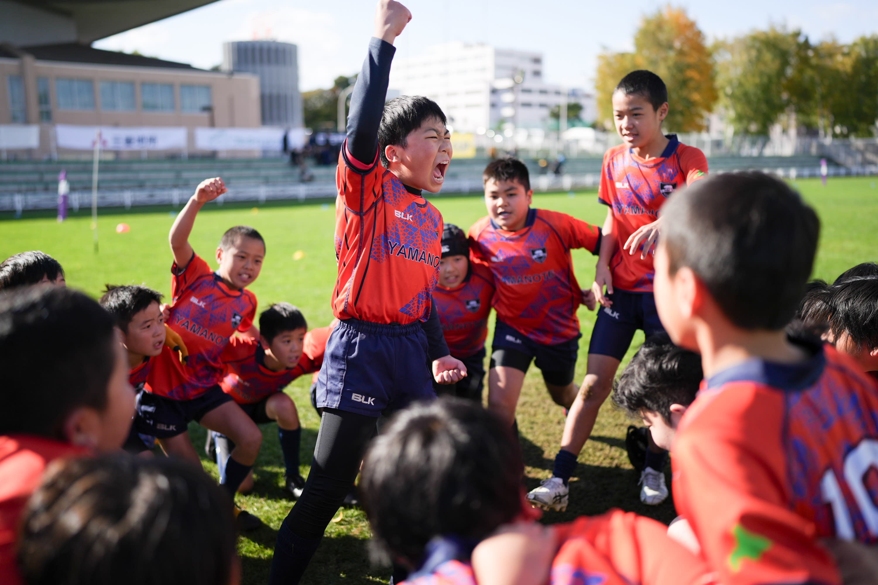 ヒーローズカップ決勝大会にてラグビーキッズ写真展を開催！｜Rkids