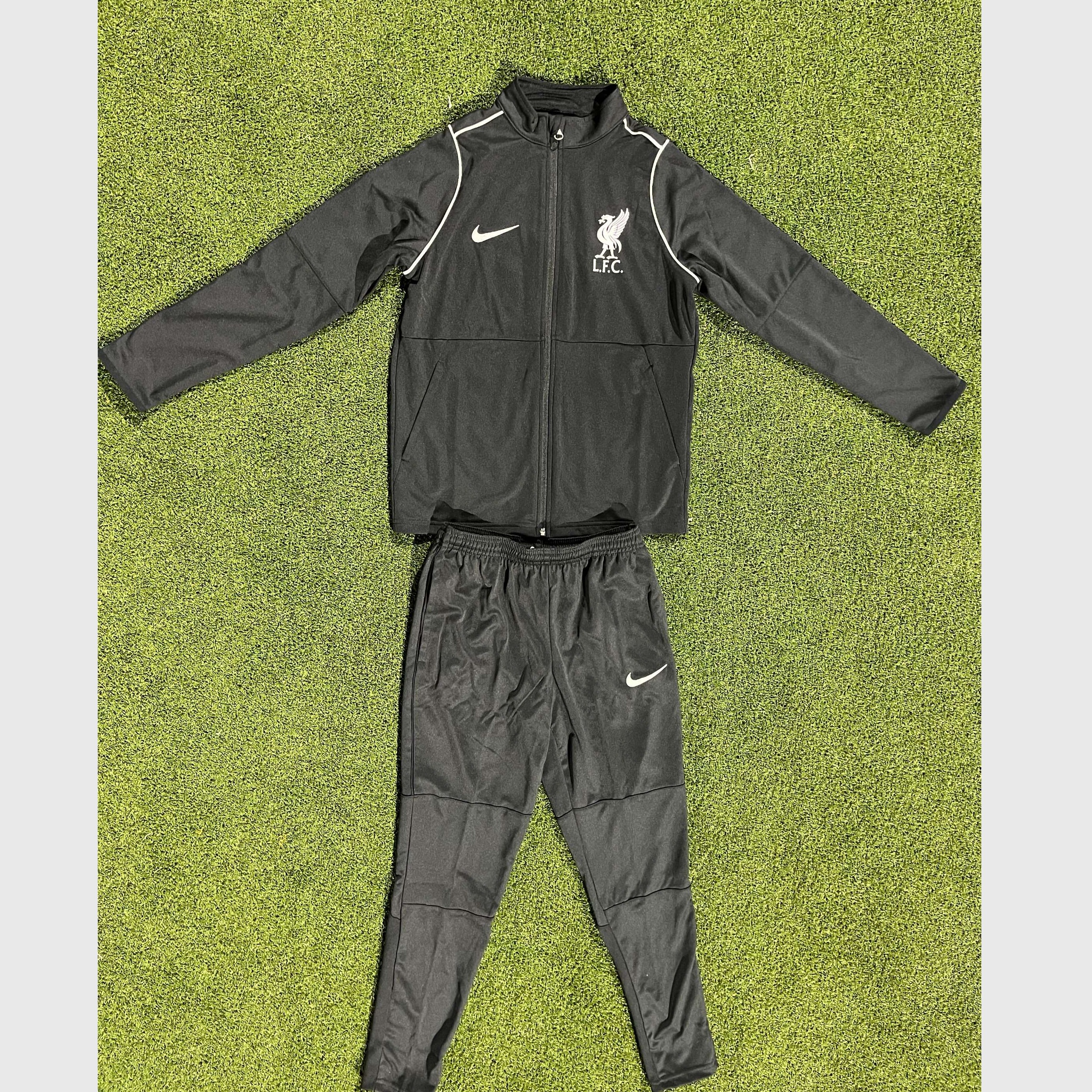 リバプールFCアカデミー限定ジャージ上下（Nike） ／ Liverpool FC Academy limited Tracksuits（Nike）｜ リバプールFCサッカースクール／Liverpool FC Soccer School 《Pando》