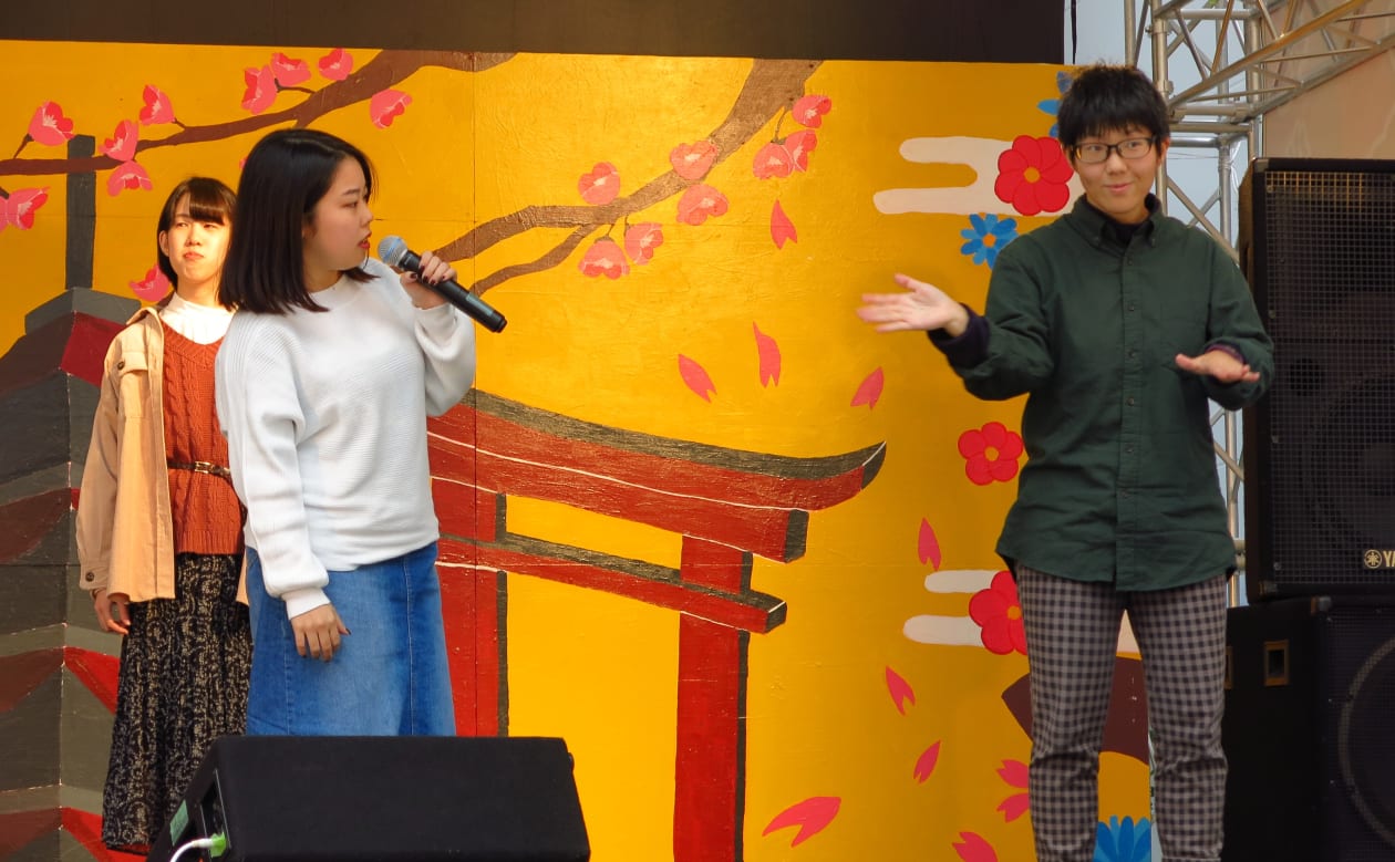もえさん 大東文化大学手話サークル 緑風文化 Pando もえさん 大東文化大学手話サークル 緑風文化 Pando