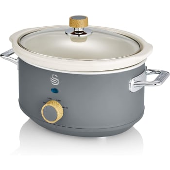 Swan 3.5L Nordic Collection Slow Cooker - GREY