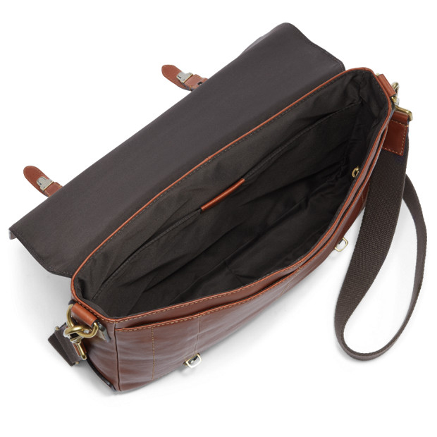 Fossil defender store portfolio brief