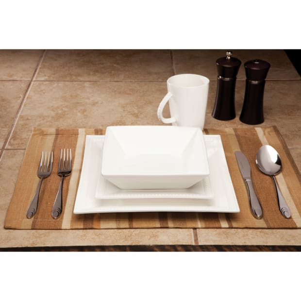 Paderno 16-Piece Dinnerware Set - Square Dotted