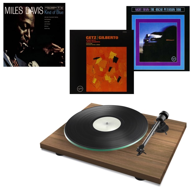 Pro-Ject T1 Turntable with Bluetooth Transmitter Bundle #1