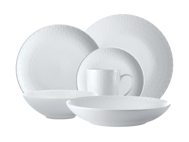 Maxwell & Williams 4 Dinner Plates 4 Side Plates 4 Soup Bowls 4 Mugs + 1 Serving Bowl + 1 Serving Platter