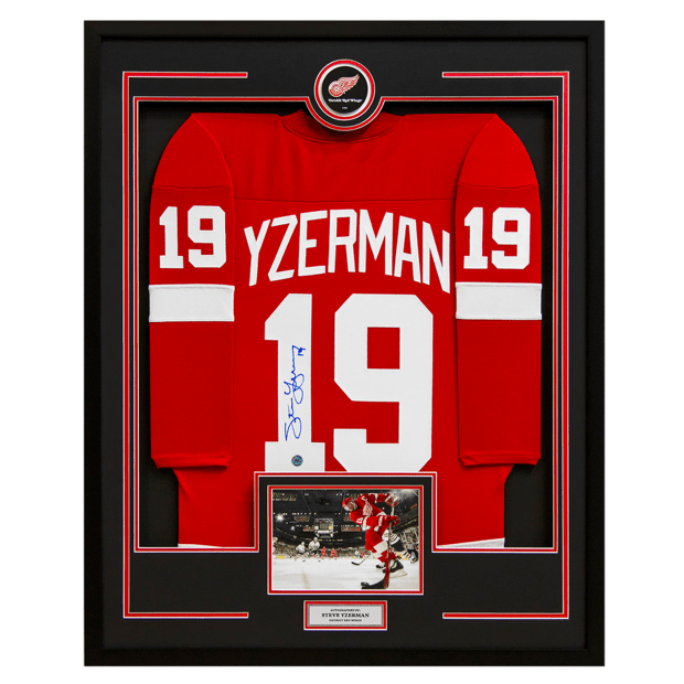 AJ Sports STEVE YZERMAN Autographed Detroit Red Wings 36x44 Framed Jersey Display