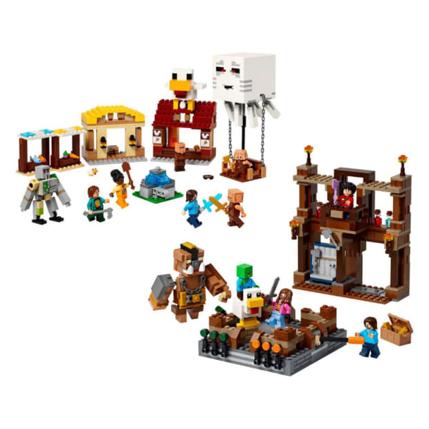 LEGO® Minecraft The Ghast Balloon Village Attack & Woodland Mansion Fighting Ring Set #1