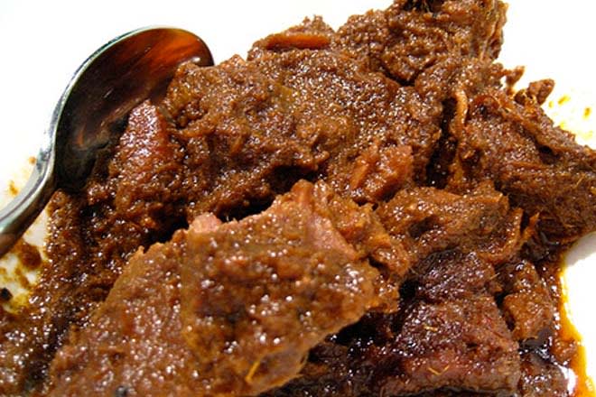 Bebek Rendang