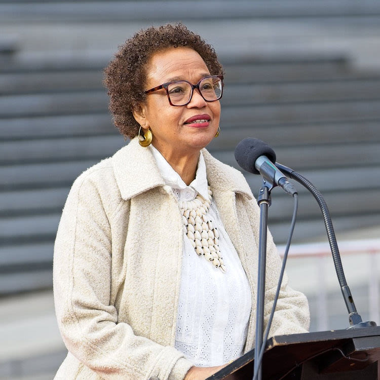 Ernestine Comvalius