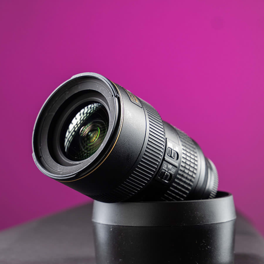 Nikon AF-S 16-35mm F/4 G ED VR Ultra Wide Angle Lens 3