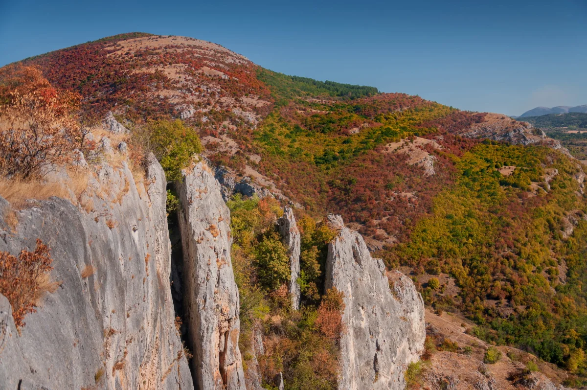 Stari grad Svrljig, tvrdjava na divljim stenama