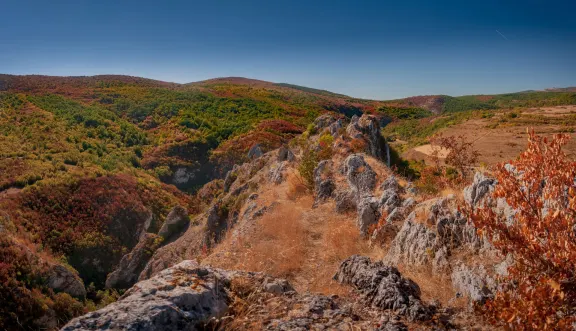 Stari grad Svrljig, tvrdjava na divljim stenama