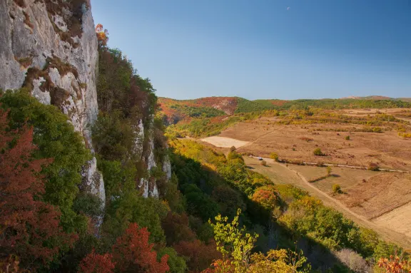 Stari grad Svrljig, tvrdjava na divljim stenama