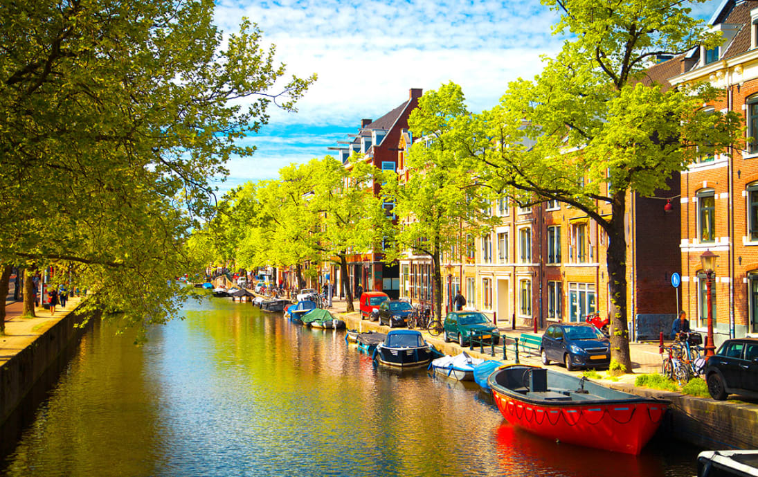 Canals in the sun, Amsterdam