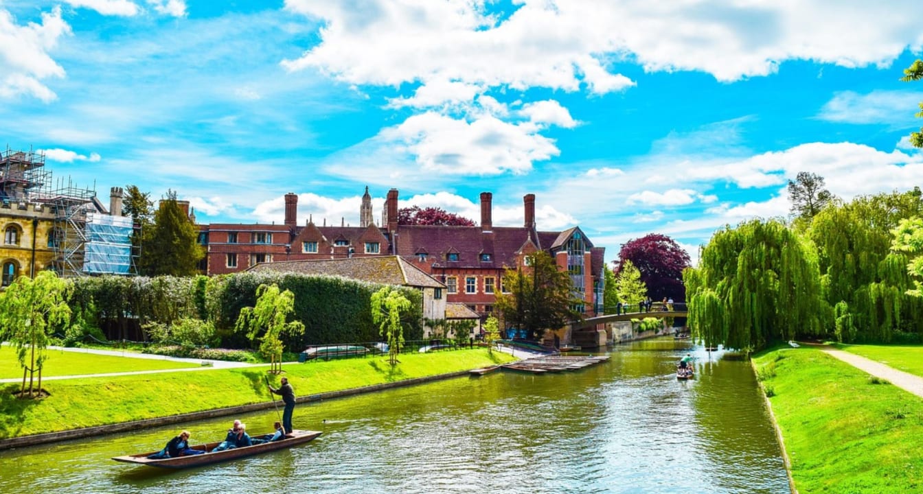 River Cam in Cambridge with people punting