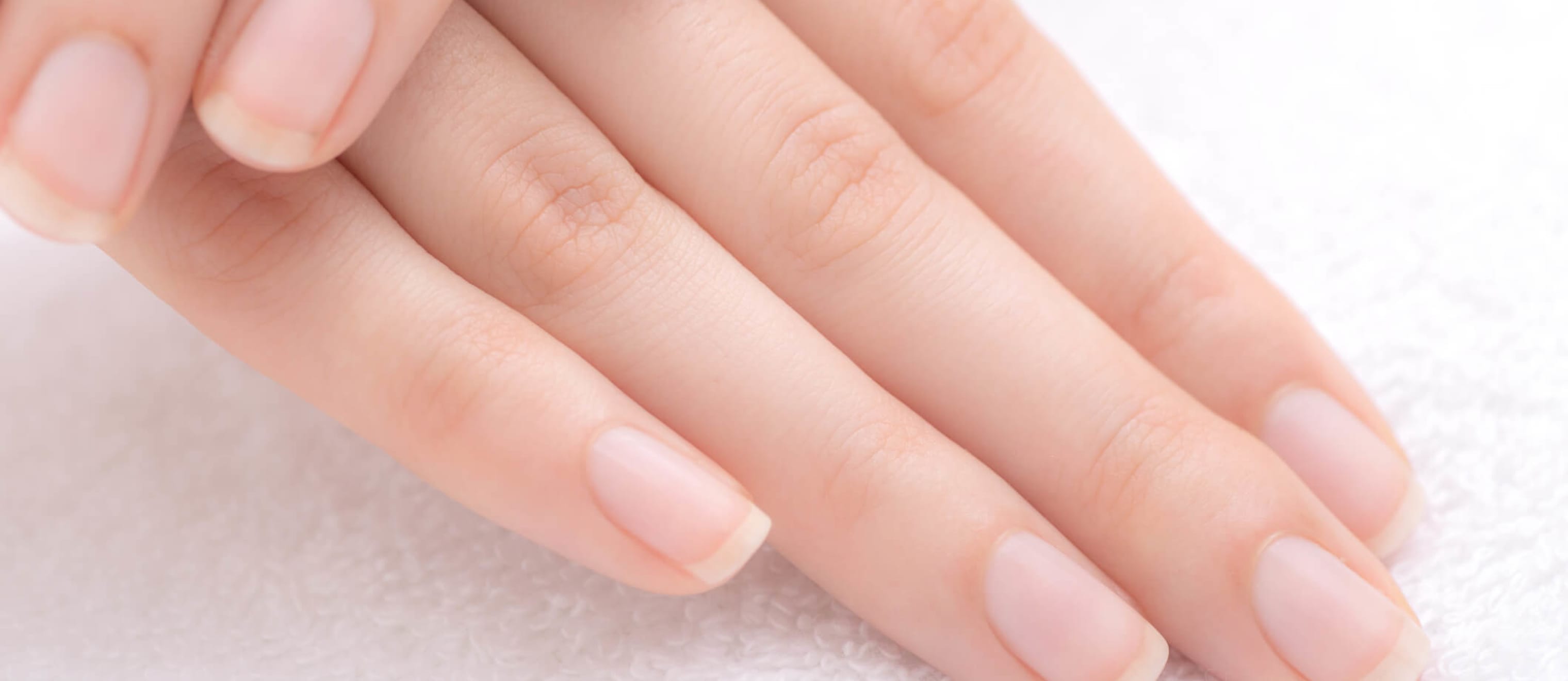 Nail Health Tips at Home: Maintaining Strong and Beautiful Nails The
