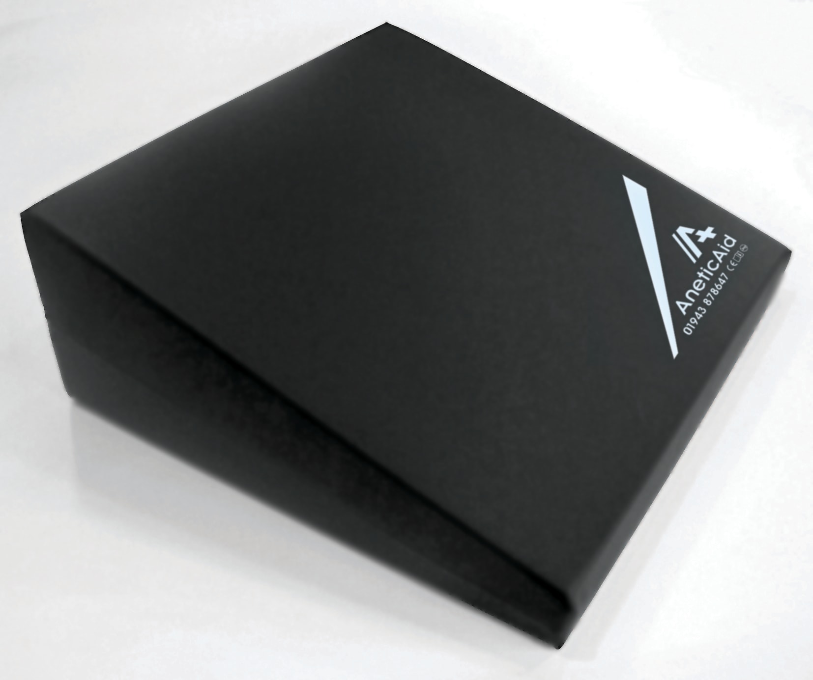 Crawford Wedge Large (550 x 510 x 200mm)