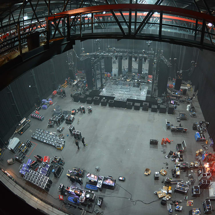 Studio 001