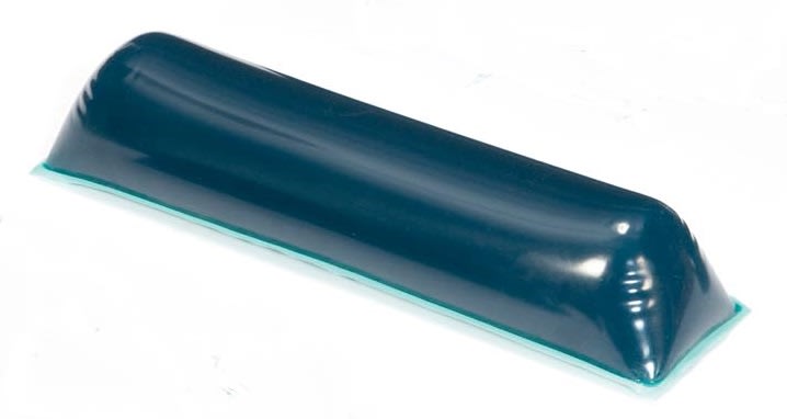Oasis Flat Bottom Chest Roll (OA212) - Adult - 405 x 95 x 75mm