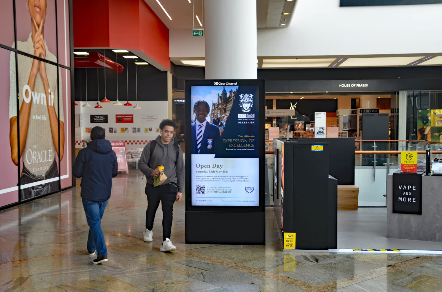 An Open Day campaign on a shopping centre digital screen