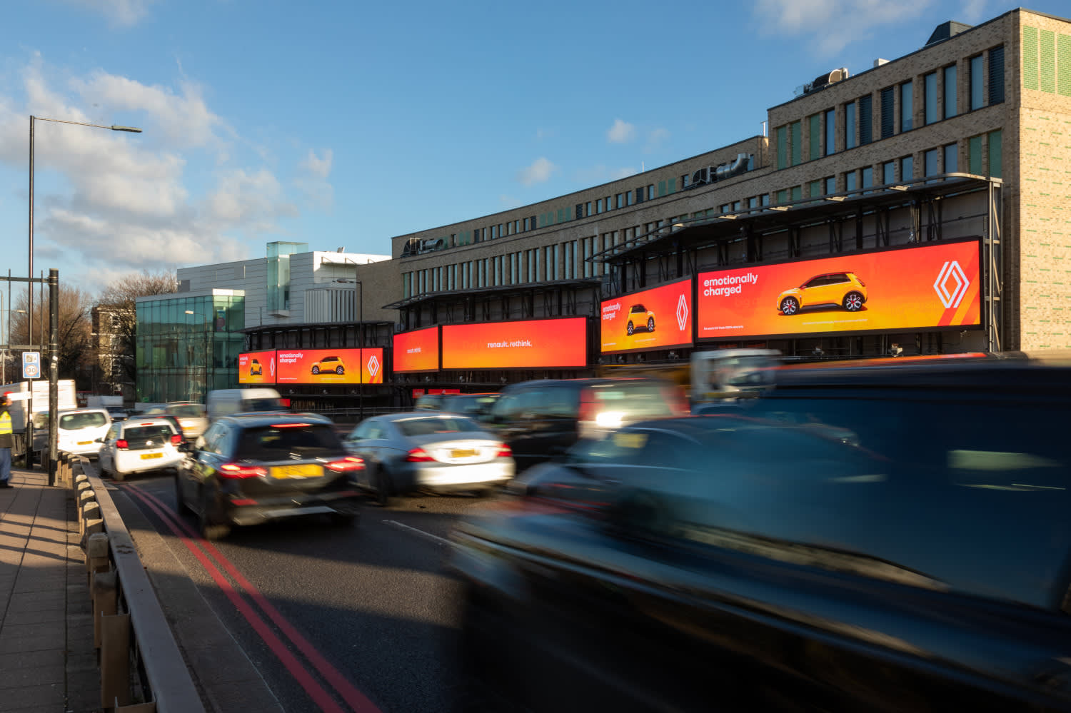 Clear Channel Storm Cromination site showing Renault ad