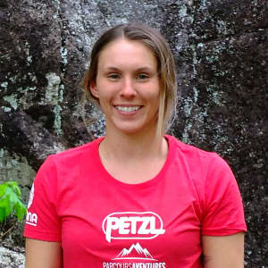Photo de Cynthia Roy-Leblanc, guide de via ferrata chez Parcours Aventures