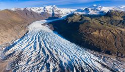 Mourning a glacier