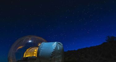 …and astrotourism towns could provide glamping accommodation. Bubble tents anyone?
. Credit: Bubble tent Australia