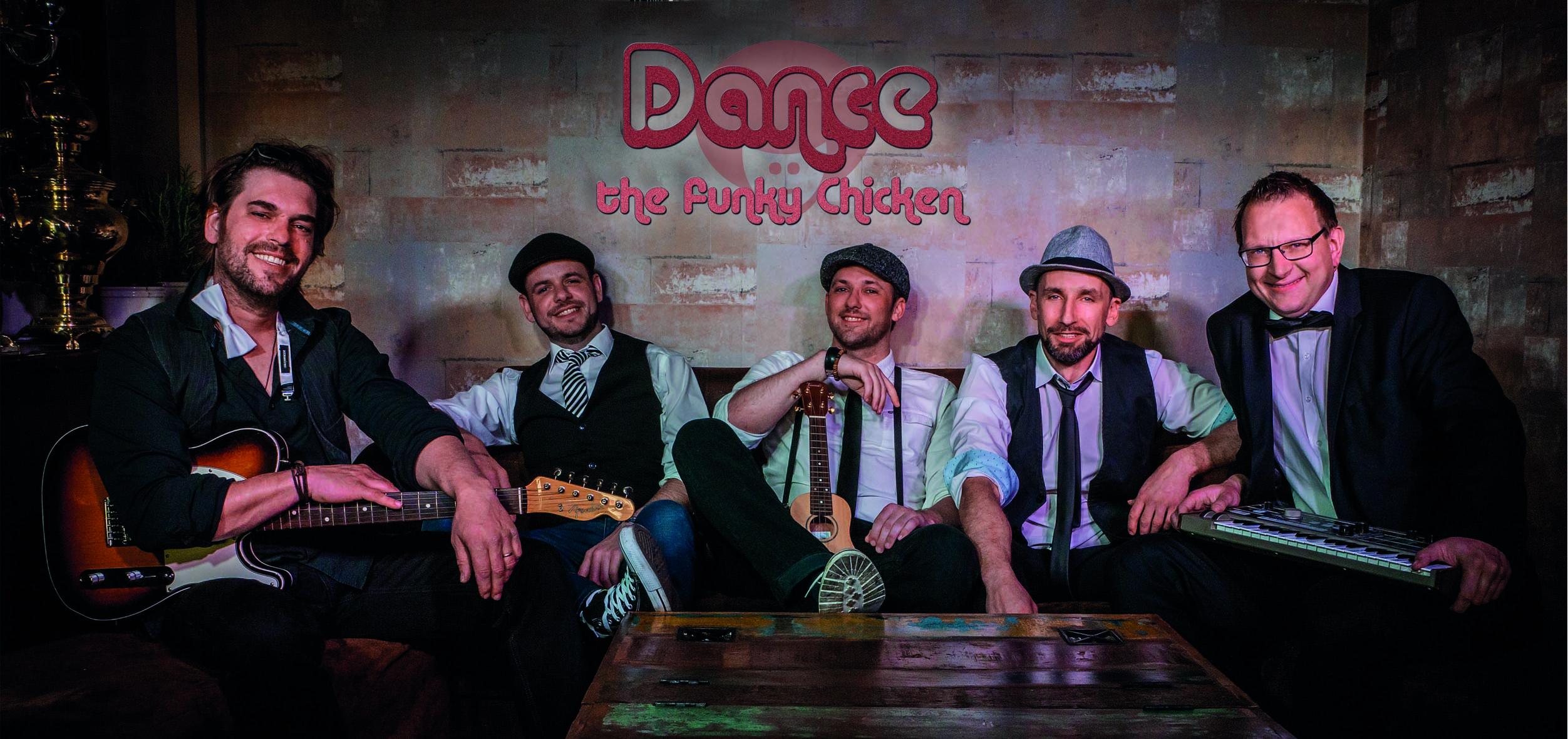 Dance the Funky Chicken von 97422 → Hier buchen