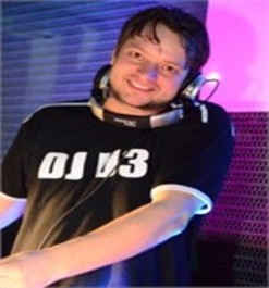 DJ U3