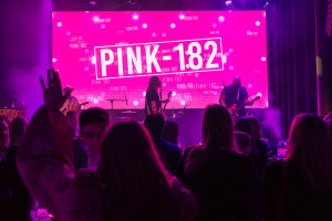 pink182