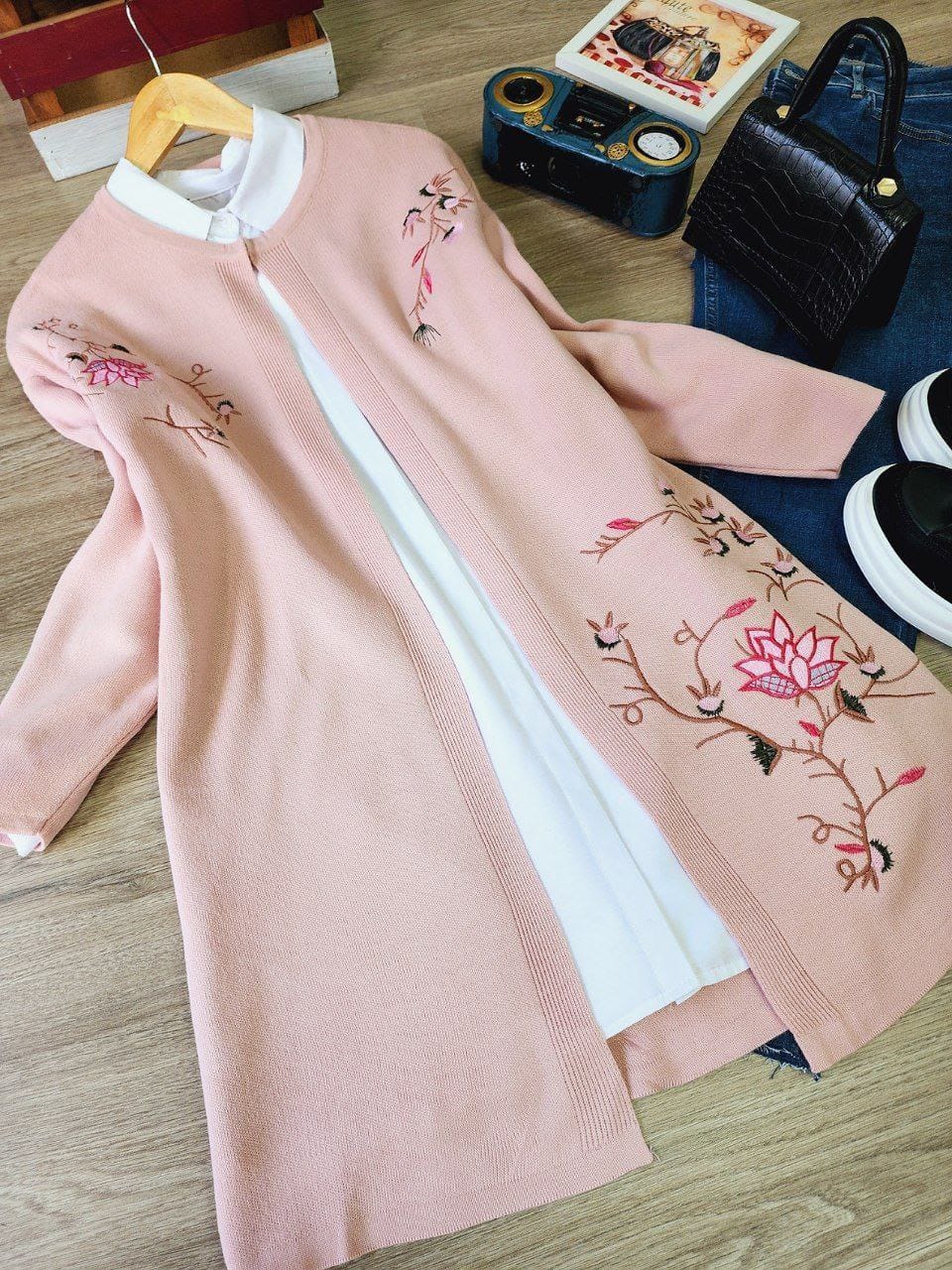 Embroidered knit jacket in blush color Ayat