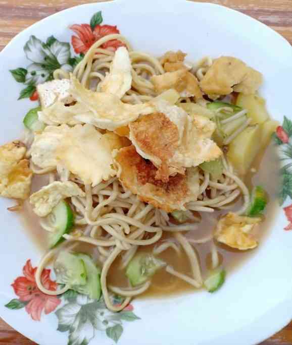MIE REBUS BELITUNG