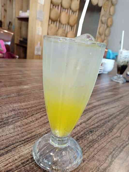 ES JERUK KUNCI
