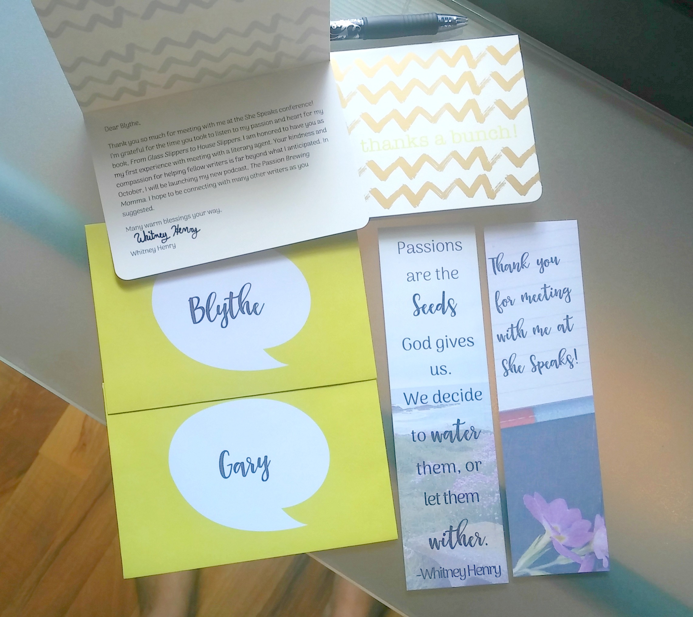 Publisher Thank yOU cARDS