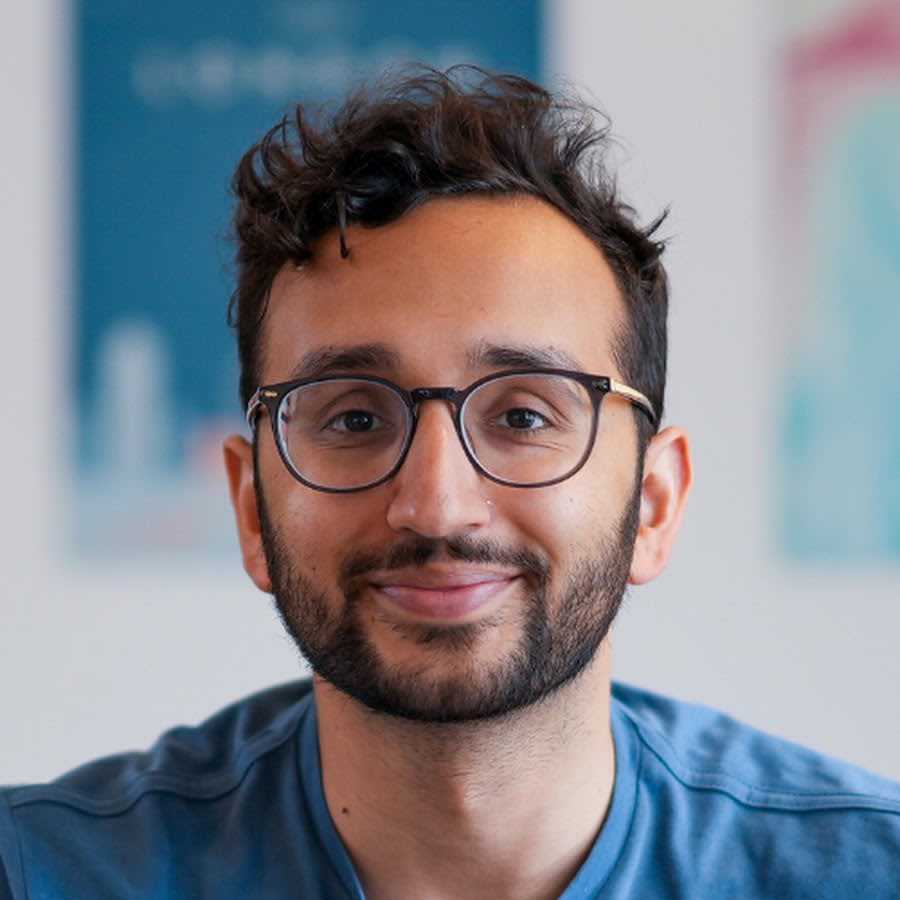 Ali Abdaal | Passionfroot