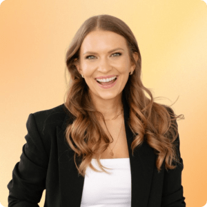 Anna Belyaeva of The Career Diet, job search creator on Instagram