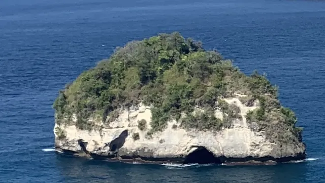 Atuh Beach (Nusa Penida)