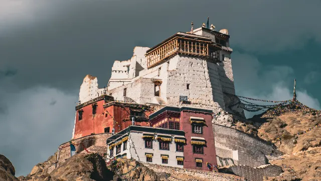 Namgyal Tsemo Monastery
