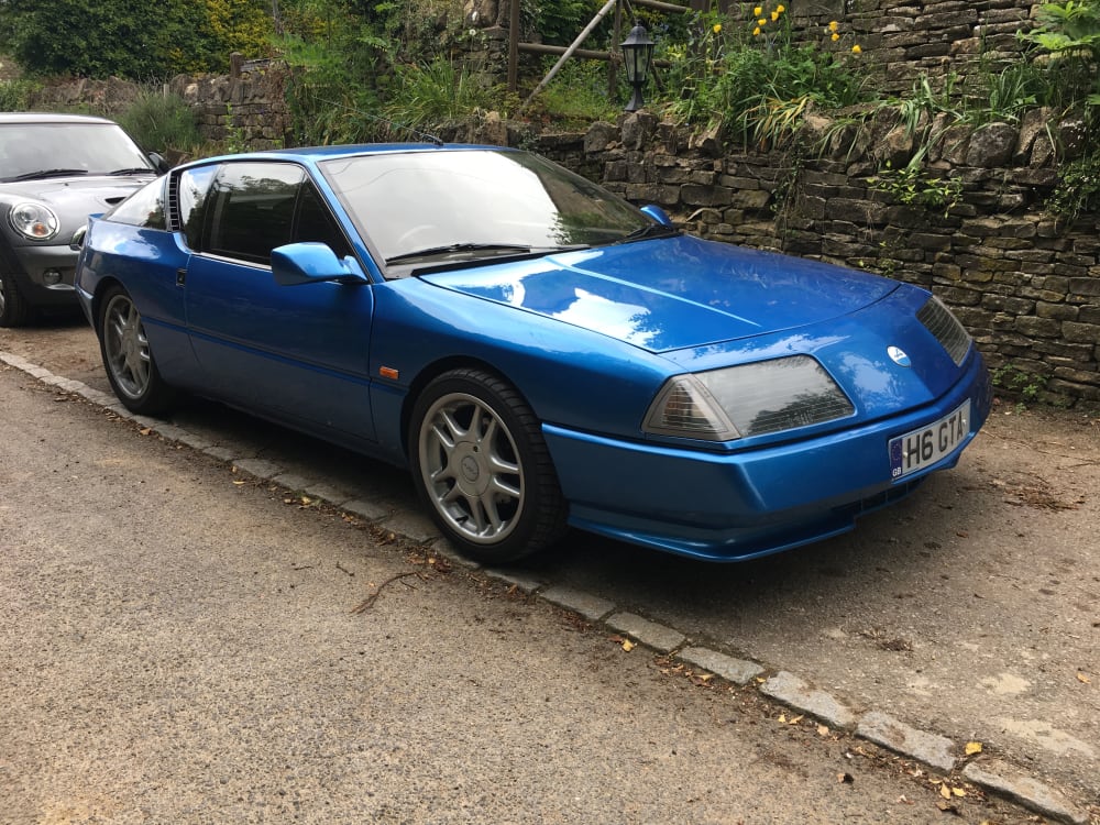 Renault alpine gta