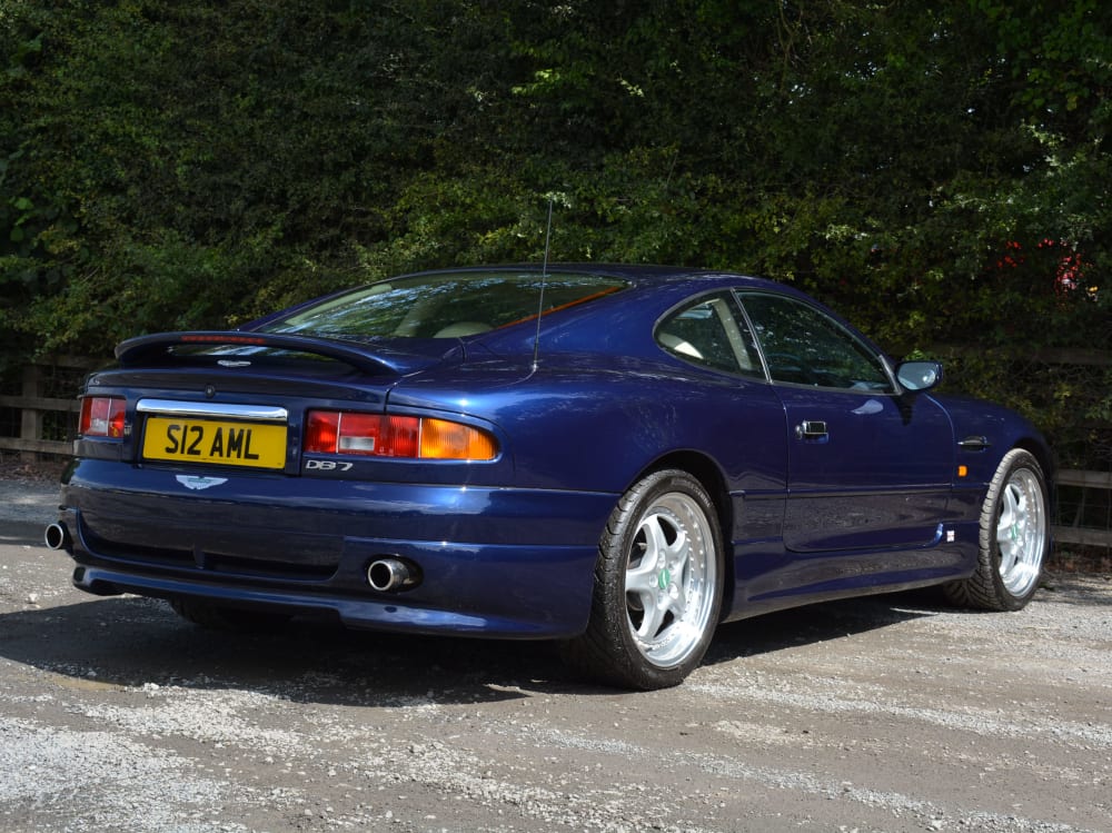 Aston Martin DB7 - Past Drives