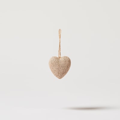 gold resin heart