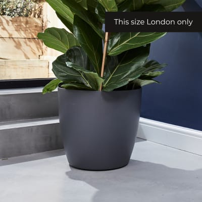 40cm curved edge black