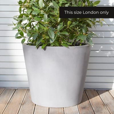 Polystone bucket