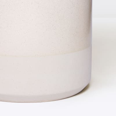 pink dipped pot detail