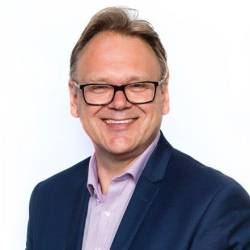 Markus S.