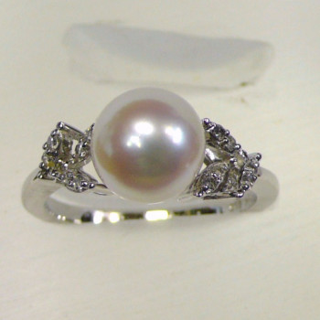 White Pearl and Diamond Leaf Design White Gold Ring