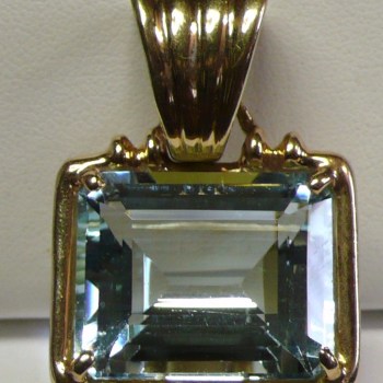 Aquamarine 19 Carat High Grade Enhancer/Pendant in Yellow Gold