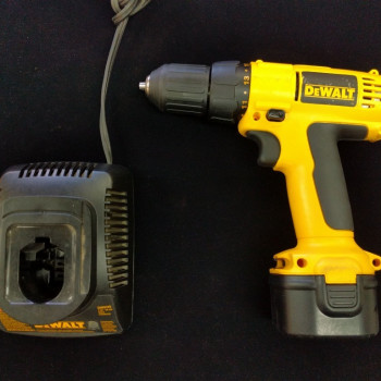 Dewalt drill with charger